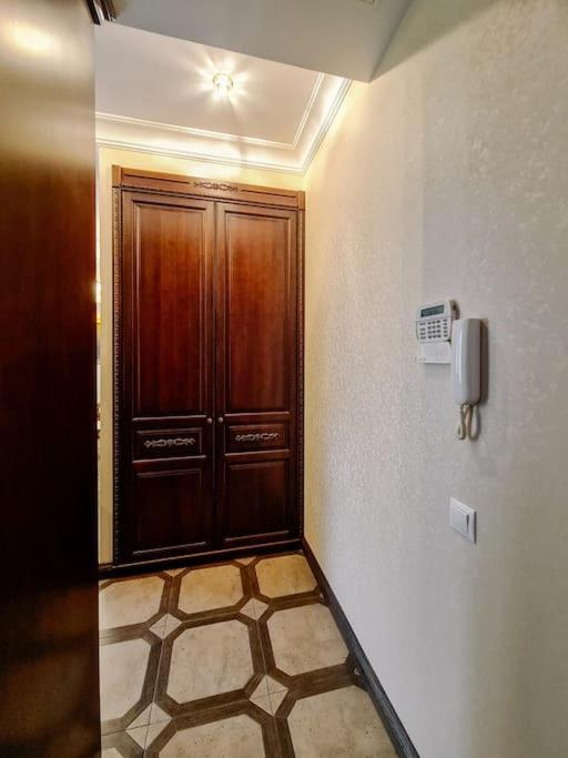 קובנה Luxury Old Town Apartment מראה חיצוני תמונה